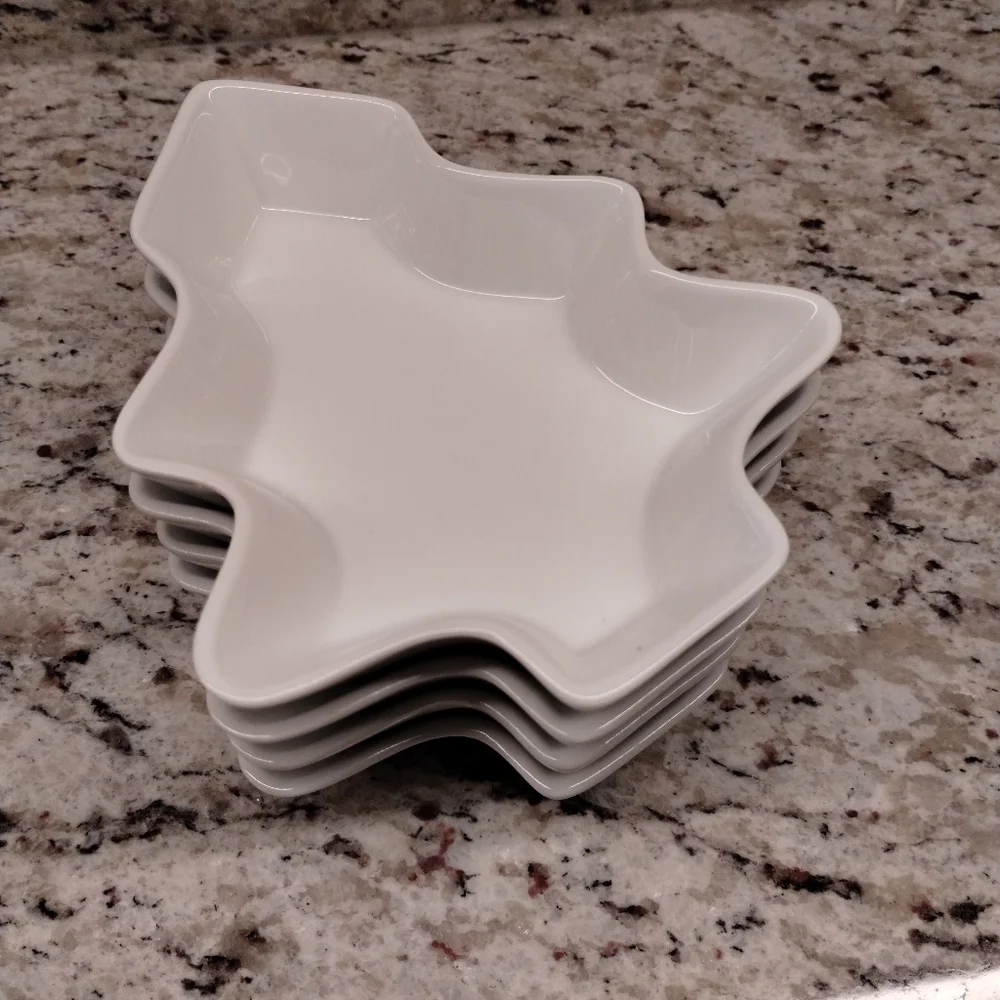 Crate & Barrel Porcelain Dishes Tree Set of 4
